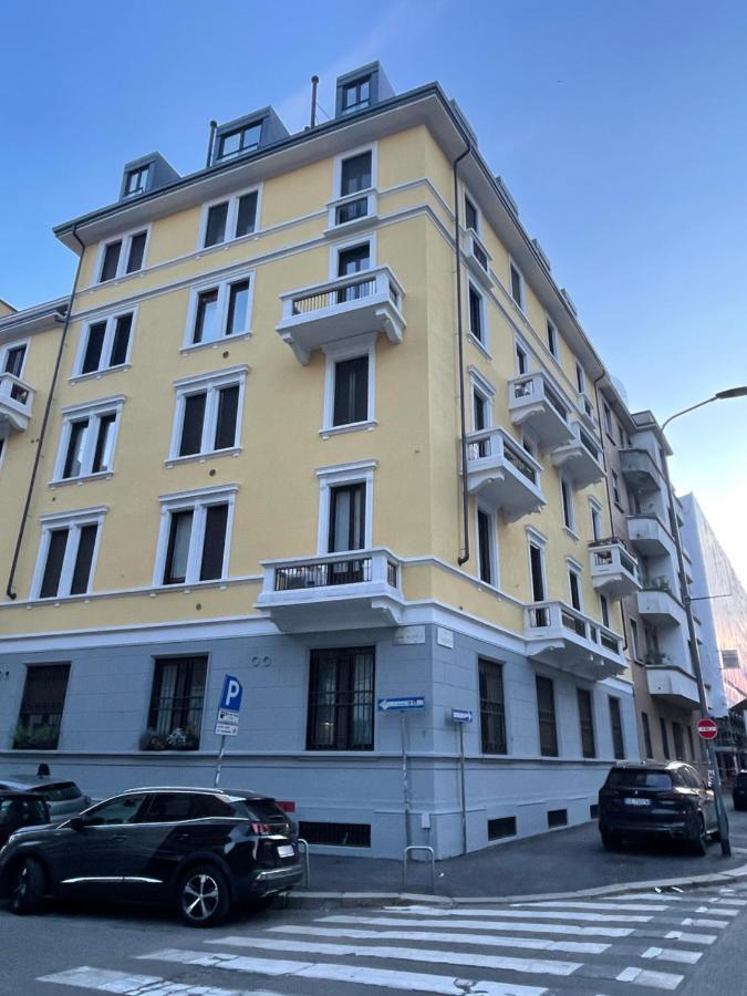 Grey Design Apartment Mailand