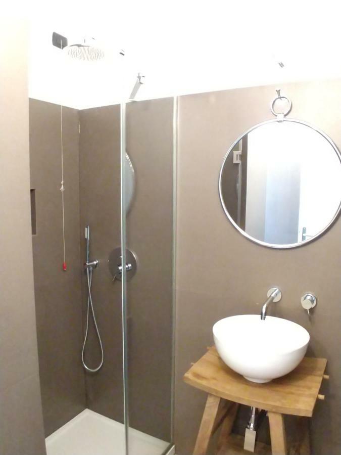 Grey Design Apartment *
